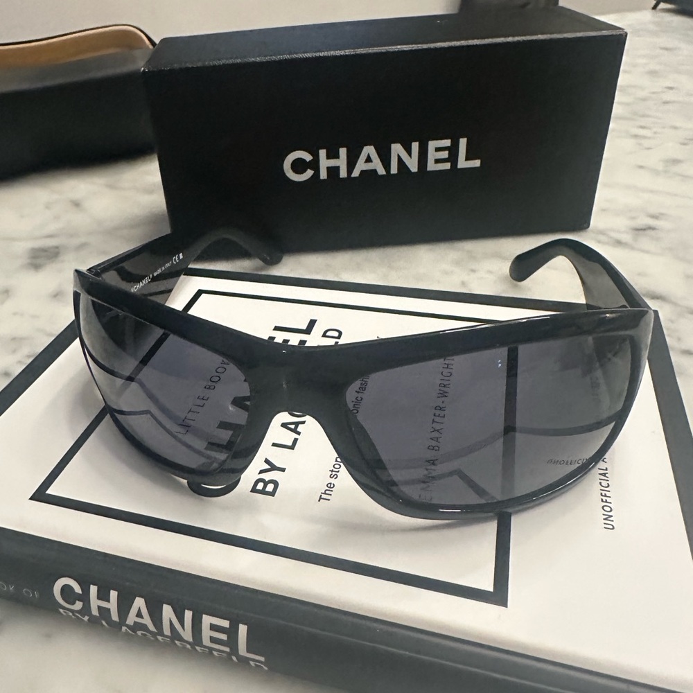 Chanel Black Sunglasses